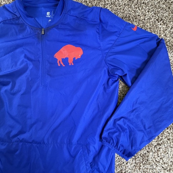 NIKE Storm-Fit On Field Buffalo Bills Long Sleeve 1/4 Zip Pullover Men's Large - Picture 3 of 10